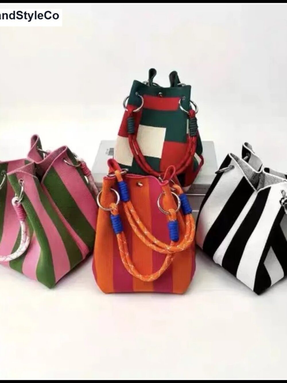 Knit Bucket Bag Small Beach Tote Handbag for Women Wrist Tote Purse - Picture 6 of 6